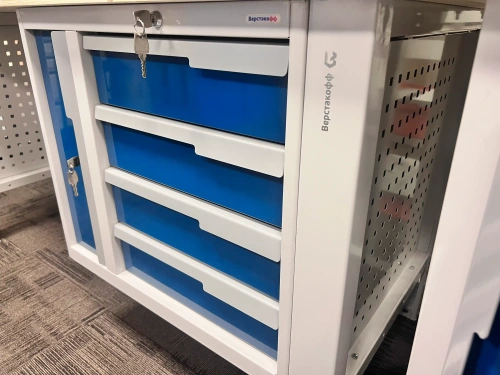 CTR 1632.L14.5-2F Верстак слесарный 2165x1593x743 мм